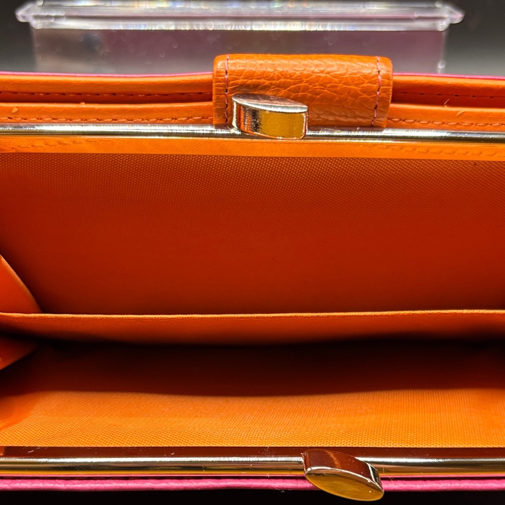 Elegant Pink and Orange Women's Wallet - Picture 5 of 5